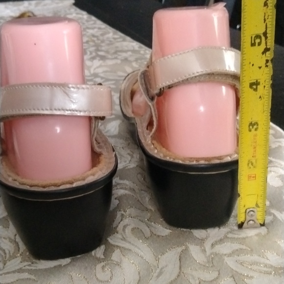 NAOT SANDALS - Picture 5 of 9